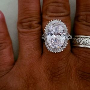 Beautiful CZ dinner ring in sterling silver